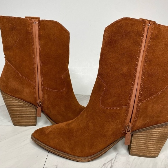 Blondo Wayde Brown Suede Western Bootie 10 - Picture 6 of 14